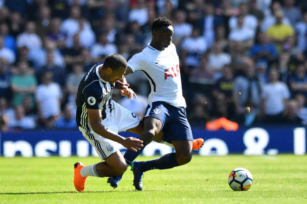 阿诺德凭借 阿诺德凭借