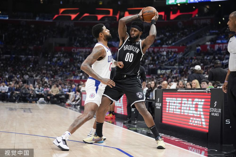 更展示了球 更展示了球